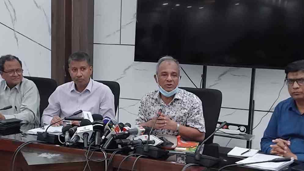 সবজি সংরক্ষণে ১০০ হিমাগার নির্মাণ হচ্ছে: কৃষি উপদেষ্টা